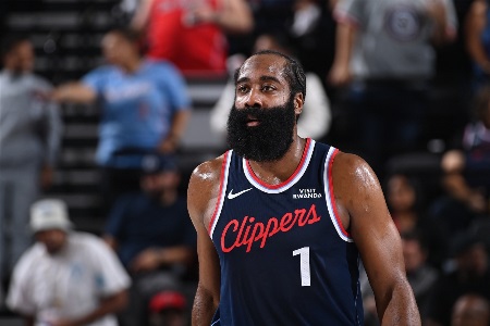 哈登在暗讽谁？我们不是一支完全健康的球队