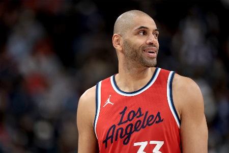 跟队记者提议：趁早交易巴图姆和大洛等老将！