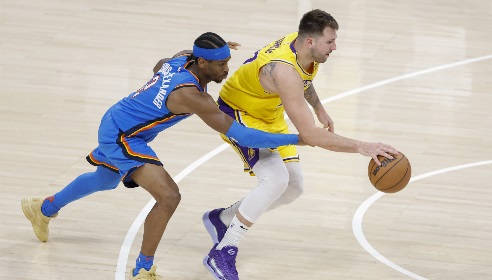 本季场均罚球得分：湖人两人包揽前二！