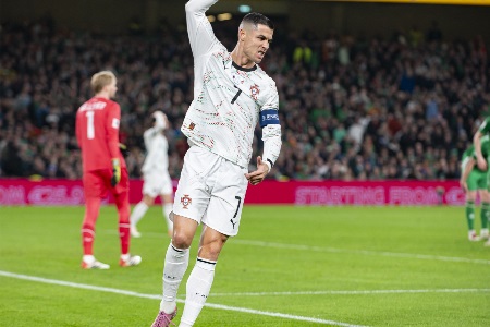 葡足协主席邀功：C罗能参加世界杯首战，我们付出了很多