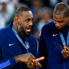 詹姆斯连续1297场得分上双纪录终结！现存最长是杜兰特的267场