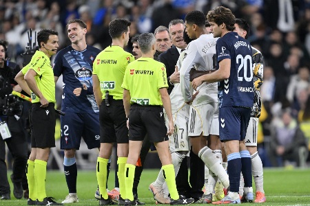 龙赛罗：皇马的球员仿佛生活在另一个世界，根本没有任何明确目标