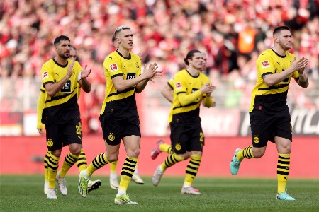 周三012欧冠推荐：多特蒙德vs博德闪耀