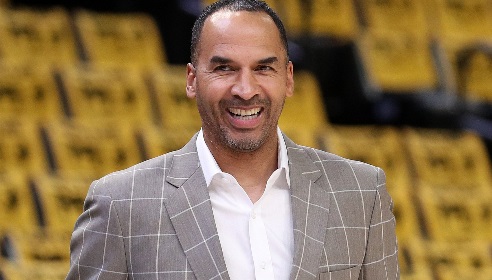 媒体人：快船用SGA换泡椒当时看是合理 但独行侠交易077注定悲剧