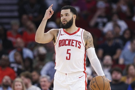 BR：火箭最可能交易范弗里特 队记否认：不太可能 他有交易否决权