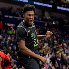 状元签？鹈鹕在和老鹰换来13号签得到奎因时 没意识到送走了什么