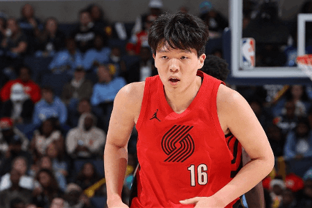 因为是首轮秀在G联盟被针对？杨瀚森：正常现象 我喜欢这个样子