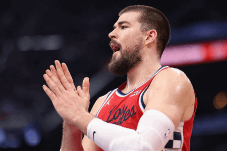 船记：现在交易祖巴茨换明年选秀权最合适 希望SGA那一幕不要重演