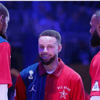 杜兰特：詹姆斯每次全明星都很专注 他不投半场三分&不用左手上篮