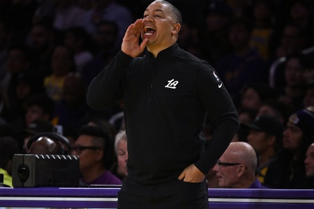 快船6胜20负？泰伦·卢：我们离附加赛仅差4场胜利