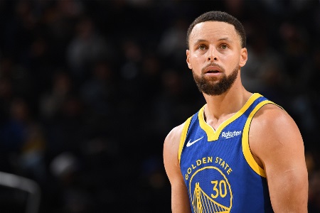 国内主播谈勇士：除了库里该送的送，该交易交易！