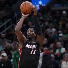 阿德巴约三分三不沾！解说弗雷泽调侃：他女友或许能帮他练练投篮