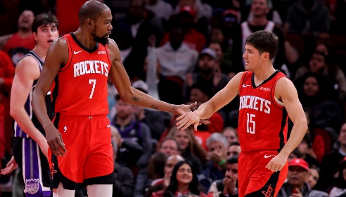 卢：从谢泼德身上看到了自信 他赢得了球队信任 KD上场一直找他