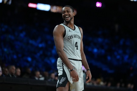 三杀雷霆！马刺控卫：针对他们执行比赛计划