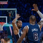 KD谈詹姆斯仍能高水平：外界对我和他仍有很多期待