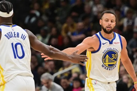 NBA 情报：猛龙爆冷负奇才，里圣诞大战迎得分里程碑