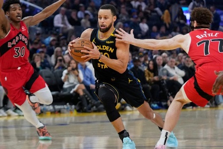 周日308NBA常规赛推荐：勇士VS猛龙