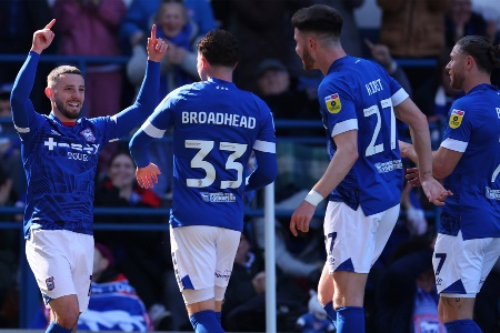 周一007英冠联赛推荐：考文垂VS伊普斯