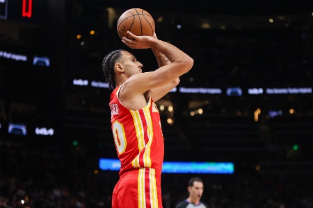 名记：老鹰已与独行侠就交易浓眉进行直接对话 愿出波津&里萨谢！