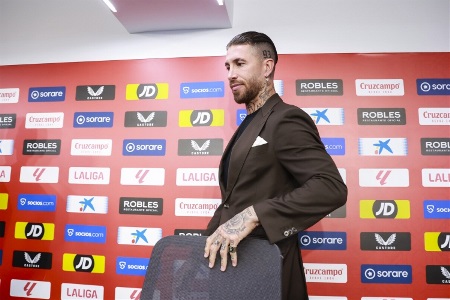 TA：拉莫斯正与其合作伙伴一起，出价4亿欧试图收购塞维利亚