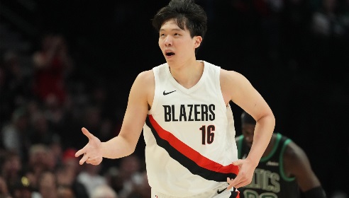 解说：进攻端杨瀚森是全联盟最差之一 克林根4犯斯普利特都不用杨