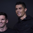 费迪南德再次比较梅西和C罗：如果只踢一场比赛，我会选择C罗