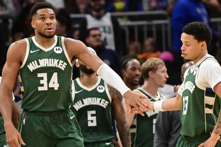 周日315NBA常规赛推荐：雄鹿VS掘金