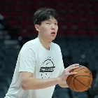 记者：开拓者没阿夫迪亚=没了阵地战 瀚森应该能获得更多练兵时间