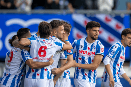 周四002荷兰杯推荐：海伦芬VS瓦尔韦克