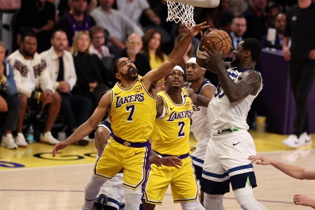 湖人寻求升级侧翼！有意送走范德比尔特&文森特 