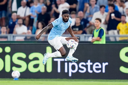 迪马济奥：科莫尝试引进左后卫塔瓦雷斯，贝西克塔斯也有意球员