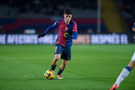 世体：佩德里的伤势初步检查不太严重，但他仍可能会伤停数周