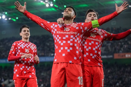 大年初四德甲分析:美因茨VS汉堡