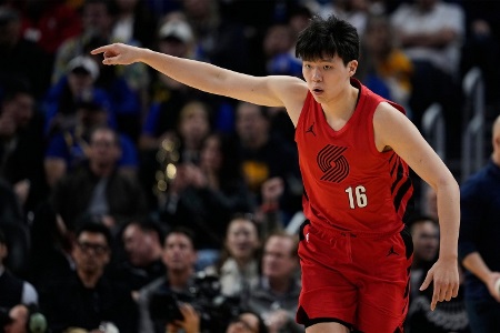 斯普利特：我们正在尽力为杨瀚森提供最好的平台 但必须保持耐心