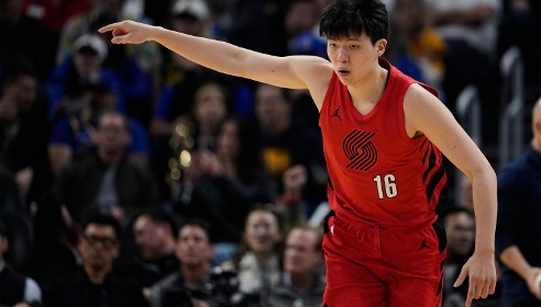 斯普利特：我们正在尽力为杨瀚森提供最好的平台 但必须保持耐心