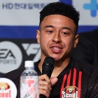 林皇终于有工作！周末与科林蒂安签约