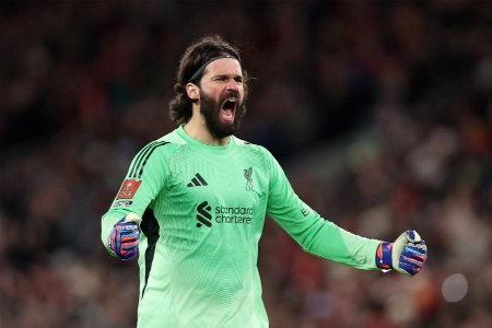 英超情报：狼队面对利物浦输17场，利物浦5名球员继续缺席