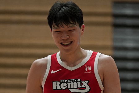 媒体人：杨瀚森优异发挥时 黑子找不到喷点就说G联赛水平低