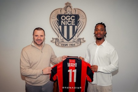 队报：尼斯前锋瓦希正在办理科特迪瓦护照，希望参加今夏世界杯