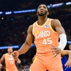 米切尔用600场突破生涯15000分 现役第三快&仅次于詹姆斯杜兰特