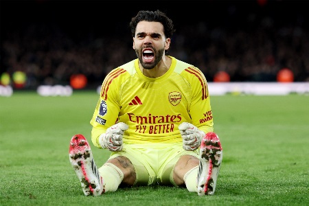 卡拉格：如阿森纳本赛季英超夺冠，拉亚会是最关键的原因之一