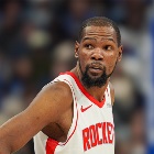 解说：火箭该开除谁呢？雷迪克坚决夹击KD后 火箭进攻完全不会了