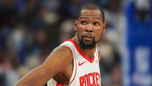 解说：火箭该开除谁呢？雷迪克坚决夹击KD后 火箭进攻完全不会了