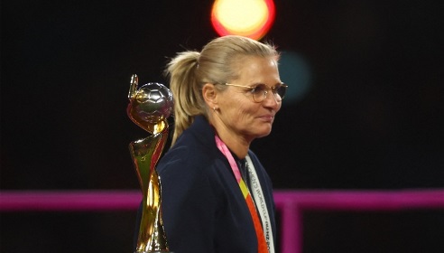 FIFA新规：女足教练组必须有至少2名女性，其中1人须是主帅或助教