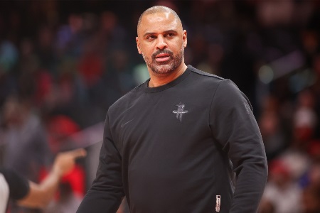 被森林狼打出15-0逆转！解说：加时赛的火箭 真是一言难尽