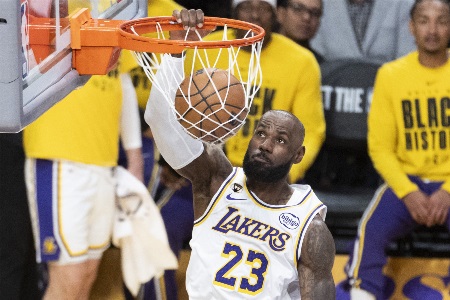 周一307美职篮奇才VS湖人赛事分析与赛果预测