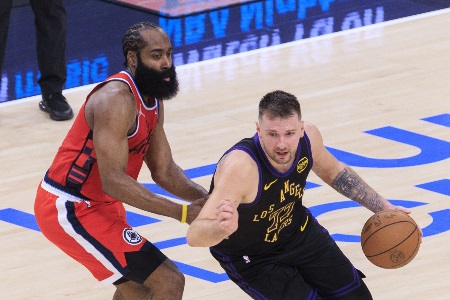 富保罗播客主持人：东契奇就是哈登2.0 他们的打法都没办法夺冠