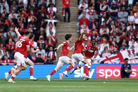 英甲情报：维冈核心持续因伤缺席，莱顿核心进攻手也缺席