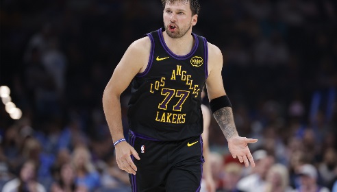 东契奇经纪人对65场规则提出挑战！大范甘迪并不赞同