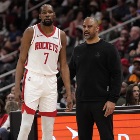 名记：火箭看起来不像季后赛球队 根本无法组织起有效的进攻